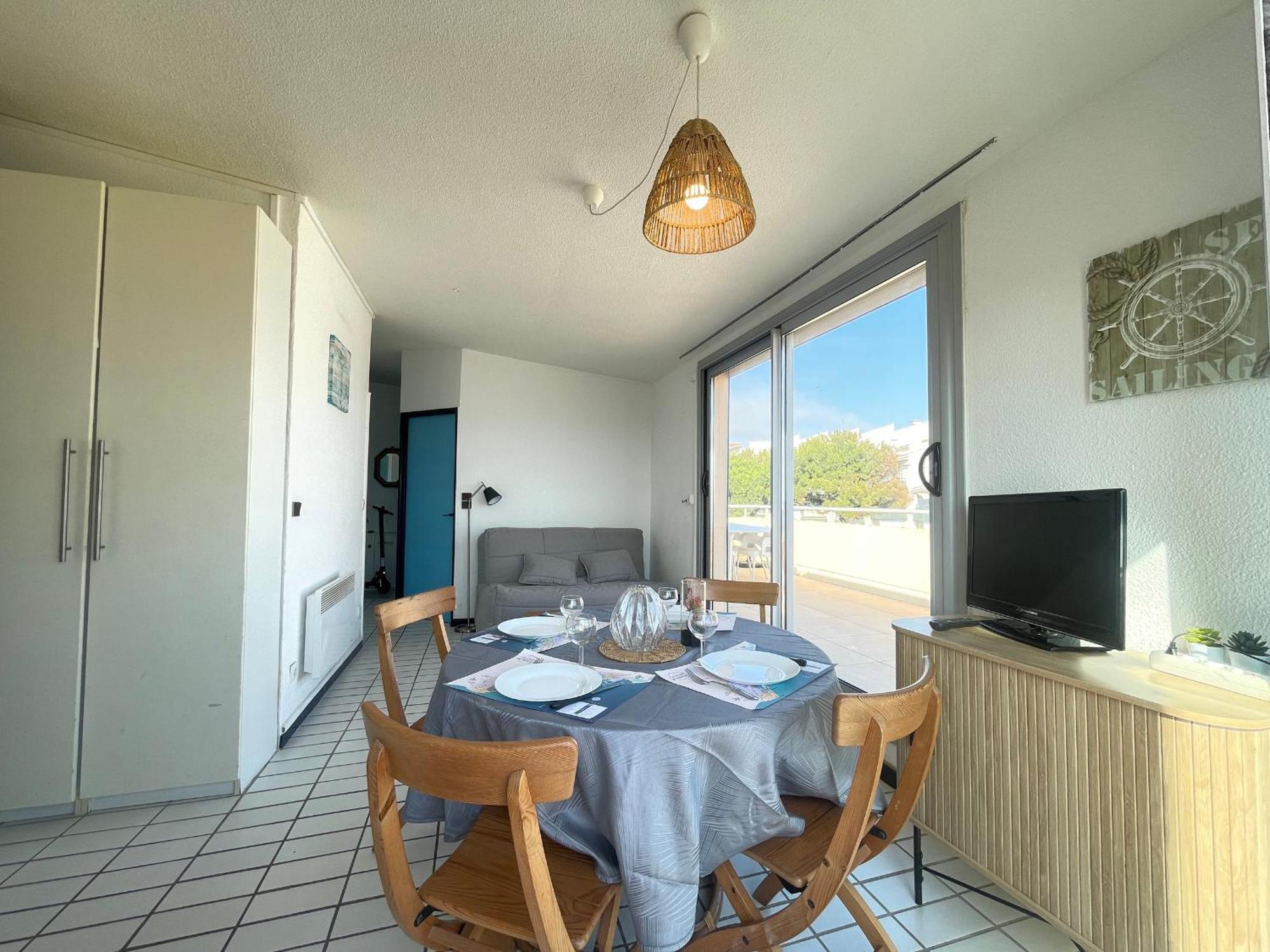 Appartement 2 Pieces Avec Terrasse 25M² Et Parking A 50M De La Plage - Fr-1-338-114 Sète Exterior foto